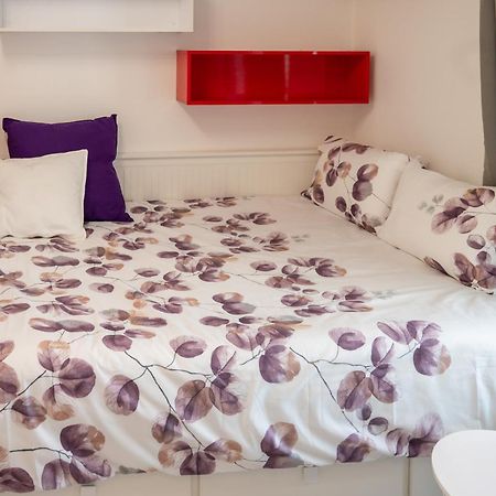 Colorful Studio With Balcony - Free Parking Apartment Sofia Exterior photo